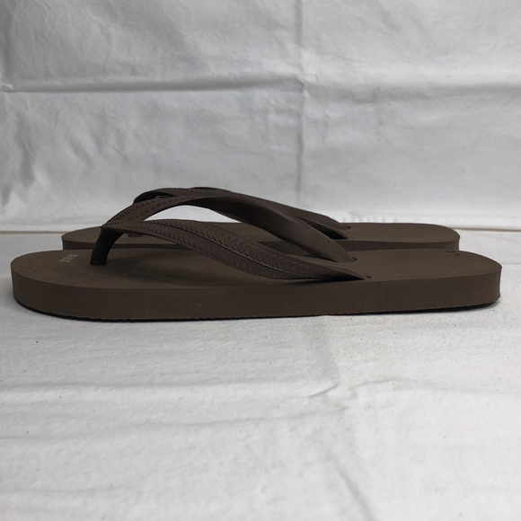 J. Crew Vintage ORIGINAL Flip-Flops, extra light, velvety soft, but firm bed; W7 - Picture 5 of 14